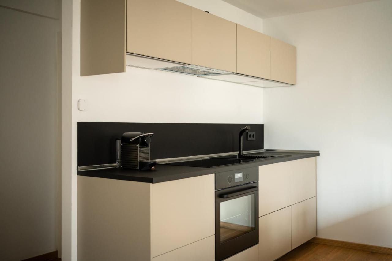 Oldtown Studio Apartment With 2 Bathrooms Dusseldorf Bagian luar foto